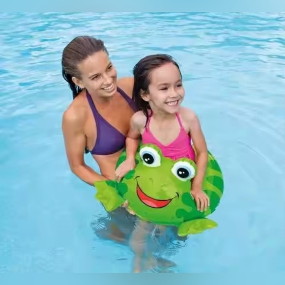 Intex Rings Animal Split Ring Pool Float Set - Yellow Giraffe & Green Frog - Picture 4 of 8